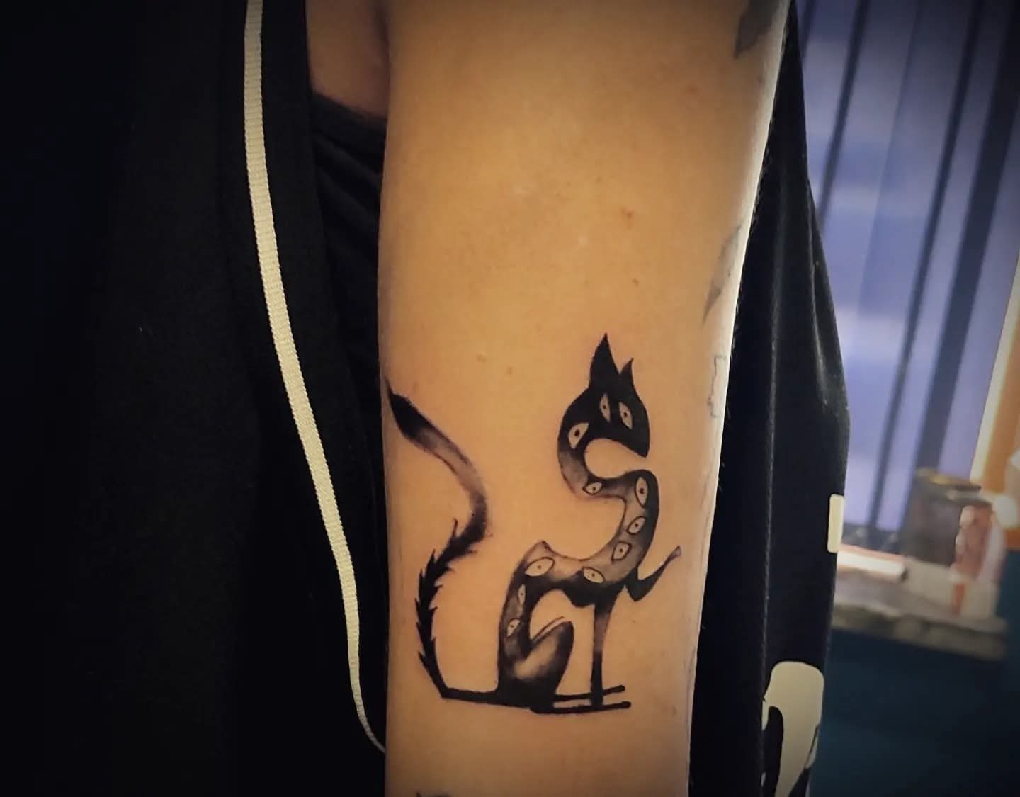 Le Salon de tattoo — Tatoueuse, photo 9
