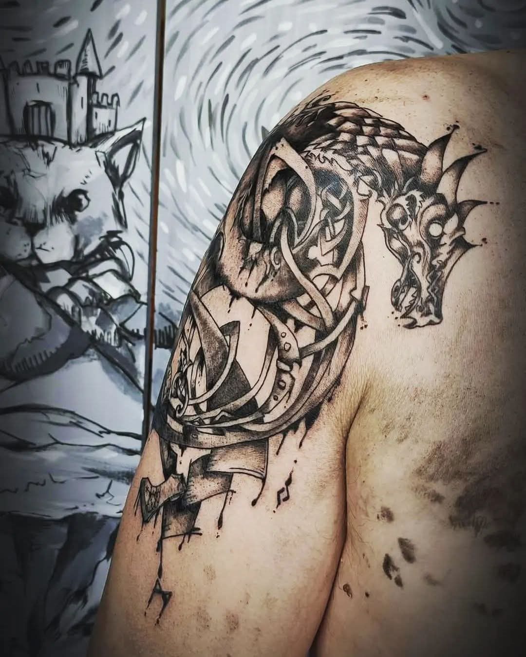 Le Salon de tattoo — Tatoueuse, photo 2