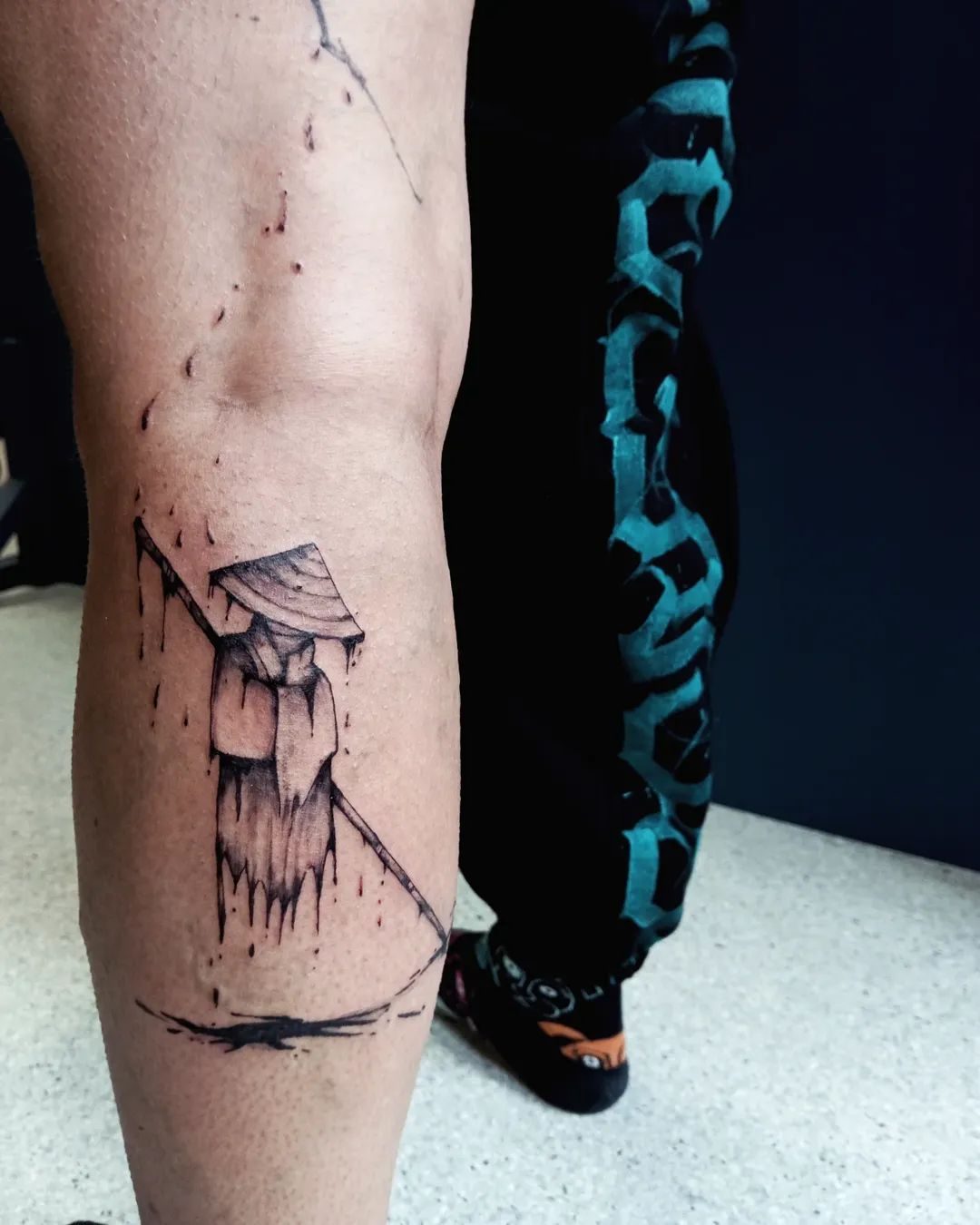 Le Salon de tattoo — Tatoueuse, photo 7